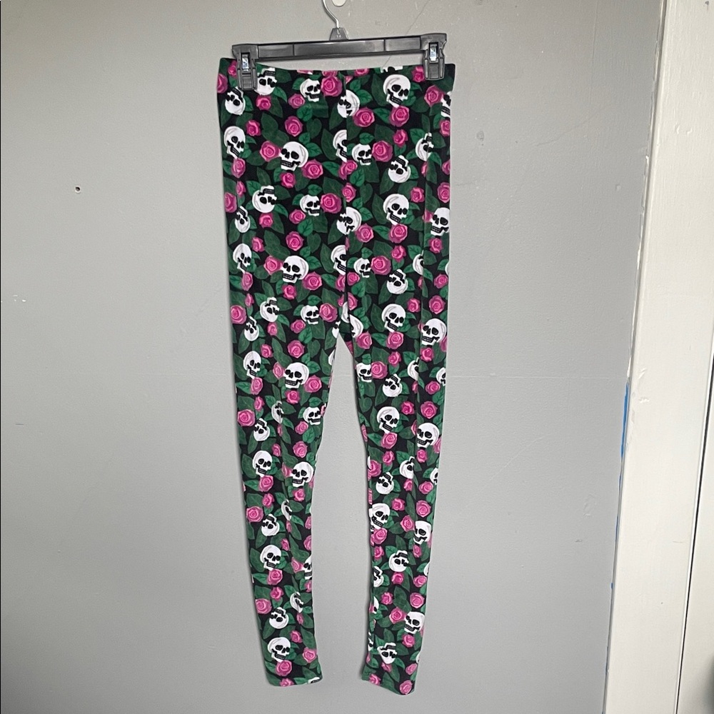 Serra Medium ultra plush fairy grunge skull floral roses leggings cozy emo